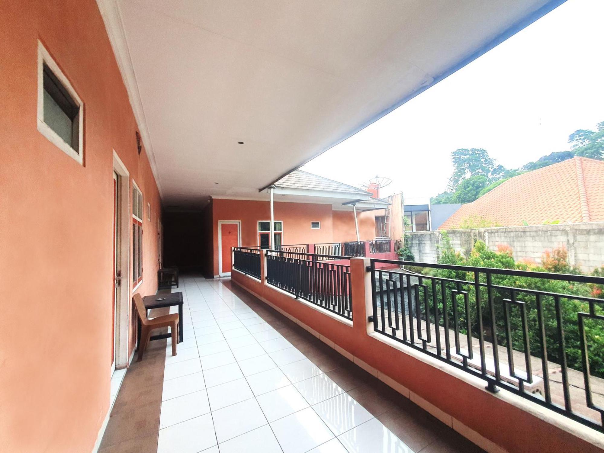 Ruang Tidur At Dpalma Bogor Exterior foto